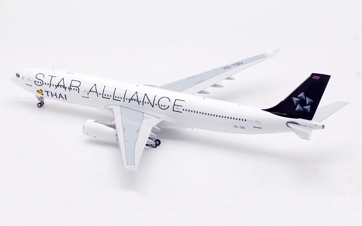 Thai Airways (Star Alliance livery) / Airbus A330-300 / HS-TBD / B-333-TG-TBD / 1:200
