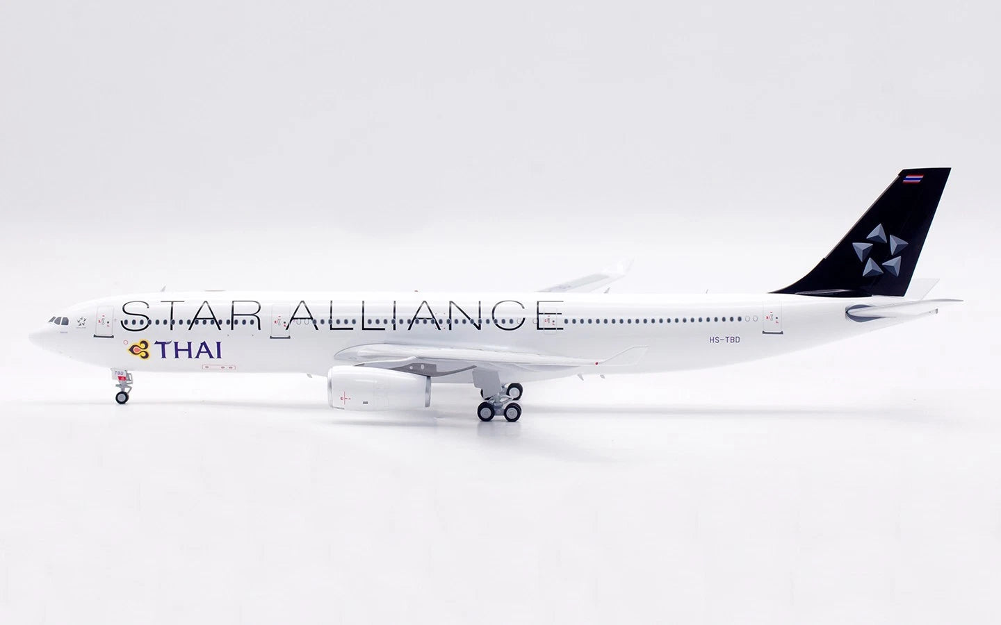 Thai Airways (Star Alliance livery) / Airbus A330-300 / HS-TBD / B-333-TG-TBD / 1:200
