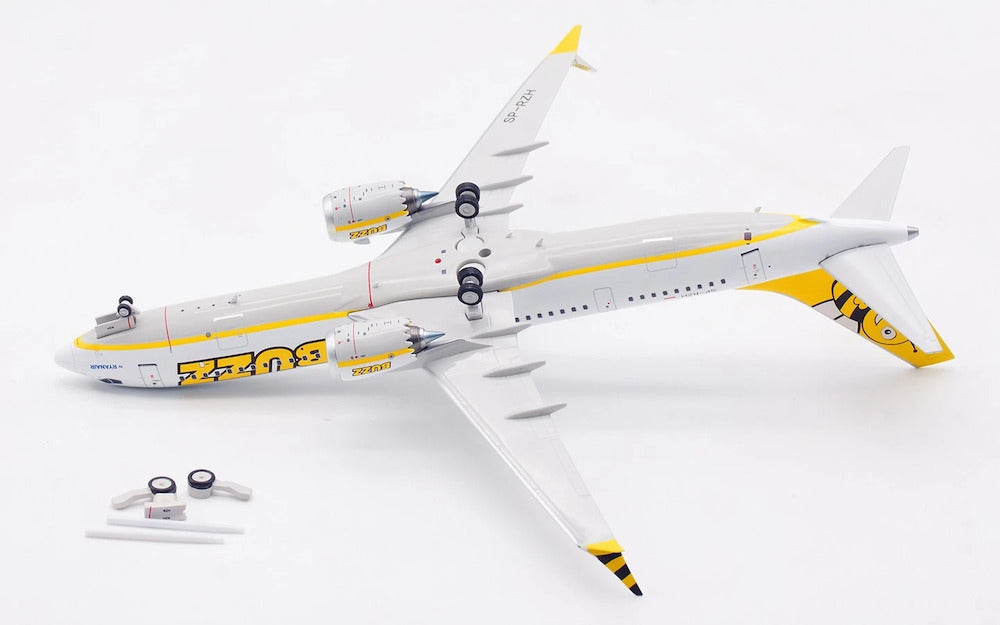 Buzz / Boeing 737-8 MAX 200 / SP-RZH / B-738M-RR-RZH / elaviadormodels