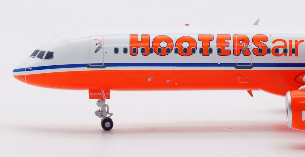 Hooters Air / Boeing B757-200 / N750WL / B-752-H1 / elaviadormodels