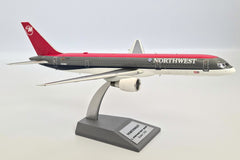 Northwest Airlines / Boeing B757-200 / N528US / B-752-NW-0525 / 1:200