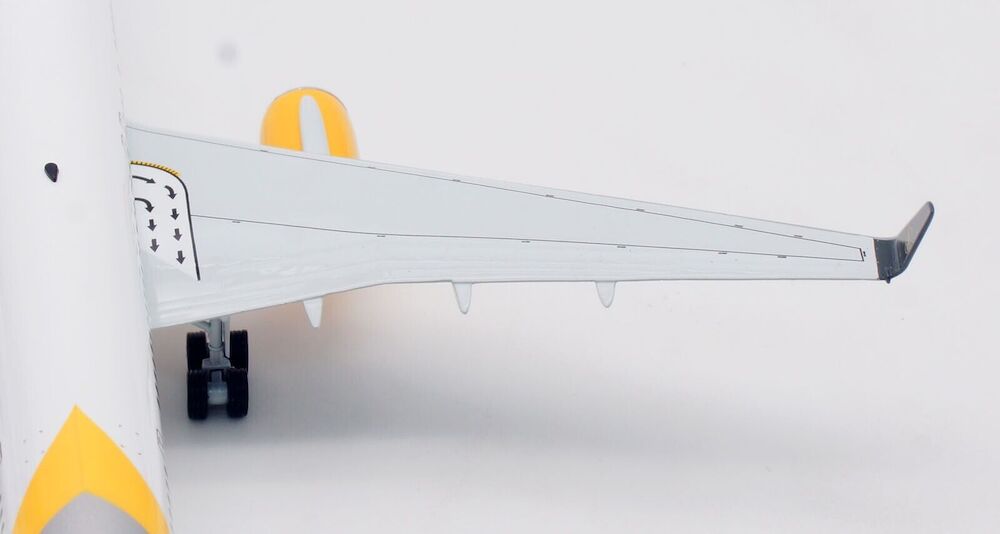 Condor / B757-300 / D-ABOL / B-753-BOL / elaviadormodels