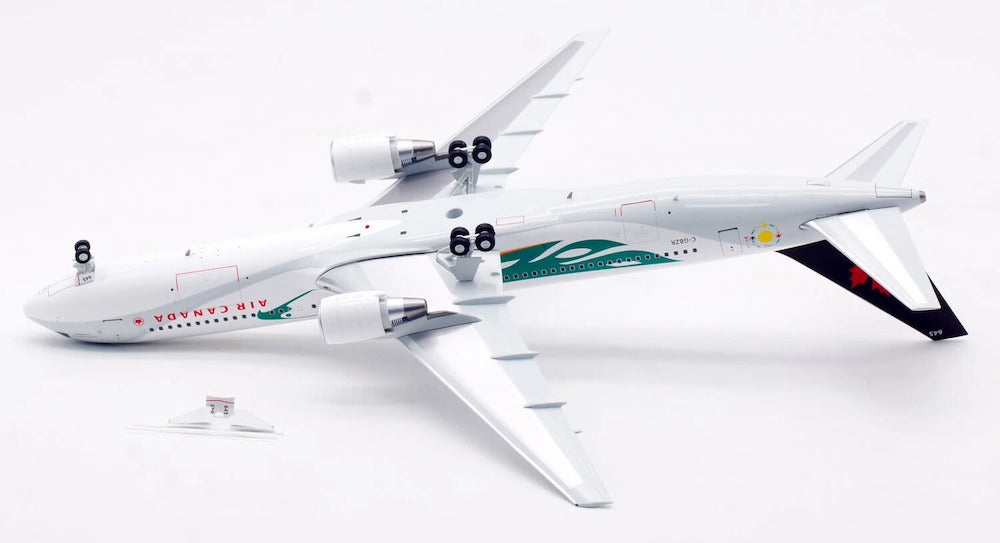 Air Canada / Boeing 767-300 / C-GBZR / B-763-AC-BZR / 1:200 elaviadormodels