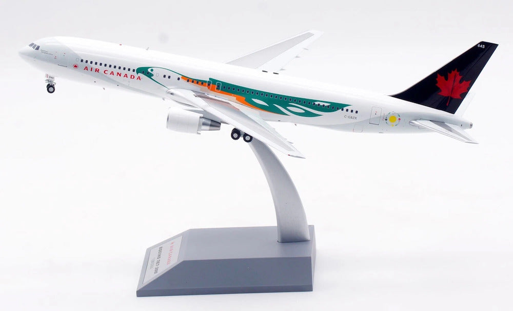 Air Canada / Boeing 767-300 / C-GBZR / B-763-AC-BZR / 1:200 elaviadormodels