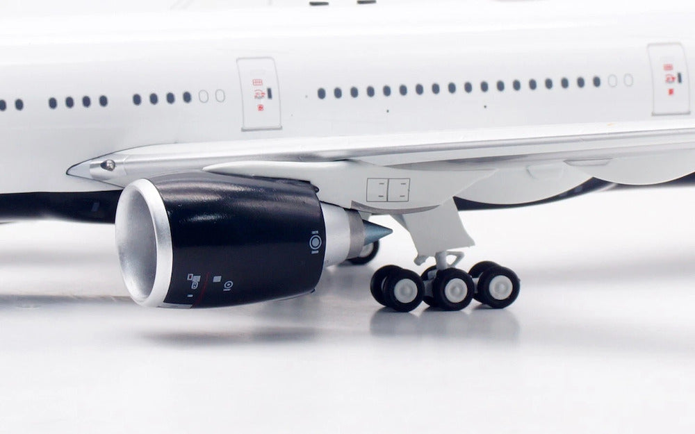 Air Canada / Boeing 777-300 / C-FIUR / B-773-AC-IUR / 1:200 elaviadormodels