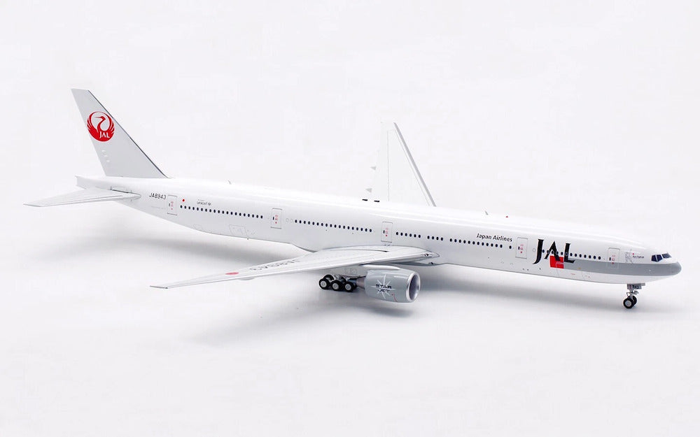 Japan Airlines / Boeing 777-300ER / JA8943 / B-773-JAL-943 / 1:200 elaviadormodels