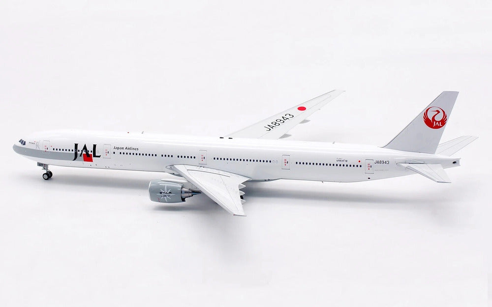 Japan Airlines / Boeing 777-300ER / JA8943 / B-773-JAL-943 / 1:200 elaviadormodels