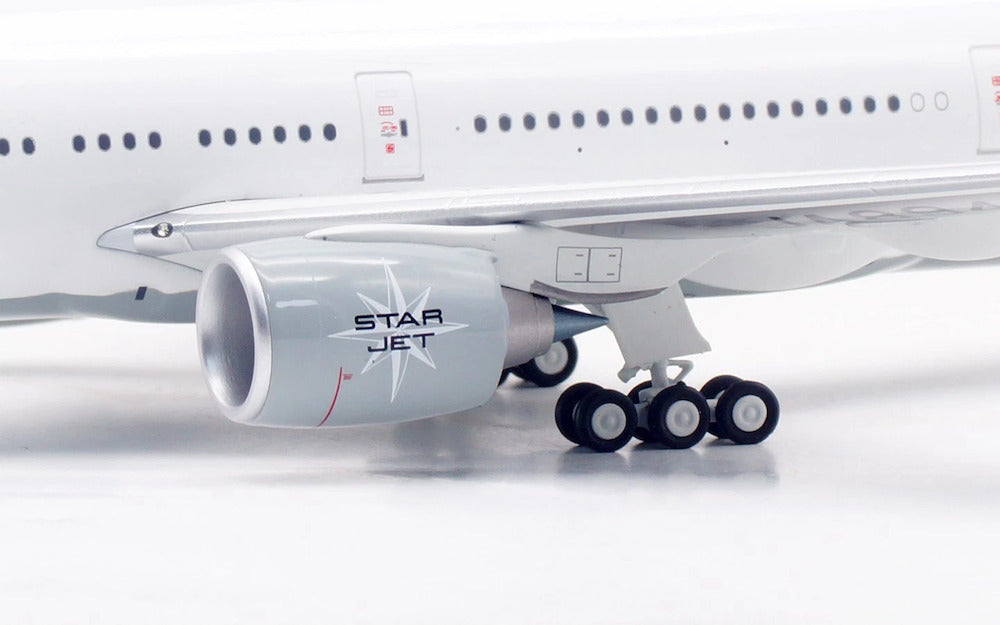 Japan Airlines - JAL  / Boeing 777-300 / JA8945 / B-773-JAL-945 / elaviadormodels