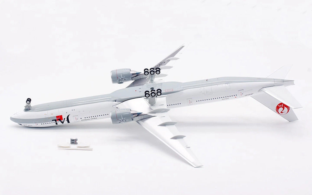 Japan Airlines - JAL  / Boeing 777-300 / JA8945 / B-773-JAL-945 / elaviadormodels