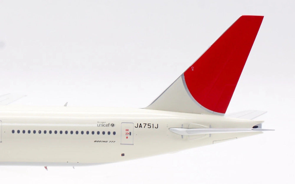 Japan Airlines - JAL  / Boeing 777-300 / JA751J / B-773-JL-51J / elaviadormodels