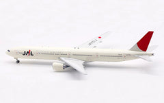 Japan Airlines - JAL  / Boeing 777-300 / JA751J / B-773-JL-51J / elaviadormodels