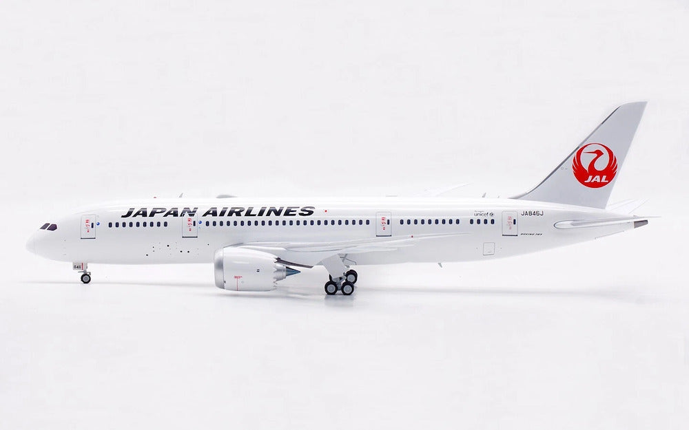 Japan Air Lines - JAL / Boeing 787-8 Dreamliner / JA846J / B-788-846 / 1:200 elaviadormodels