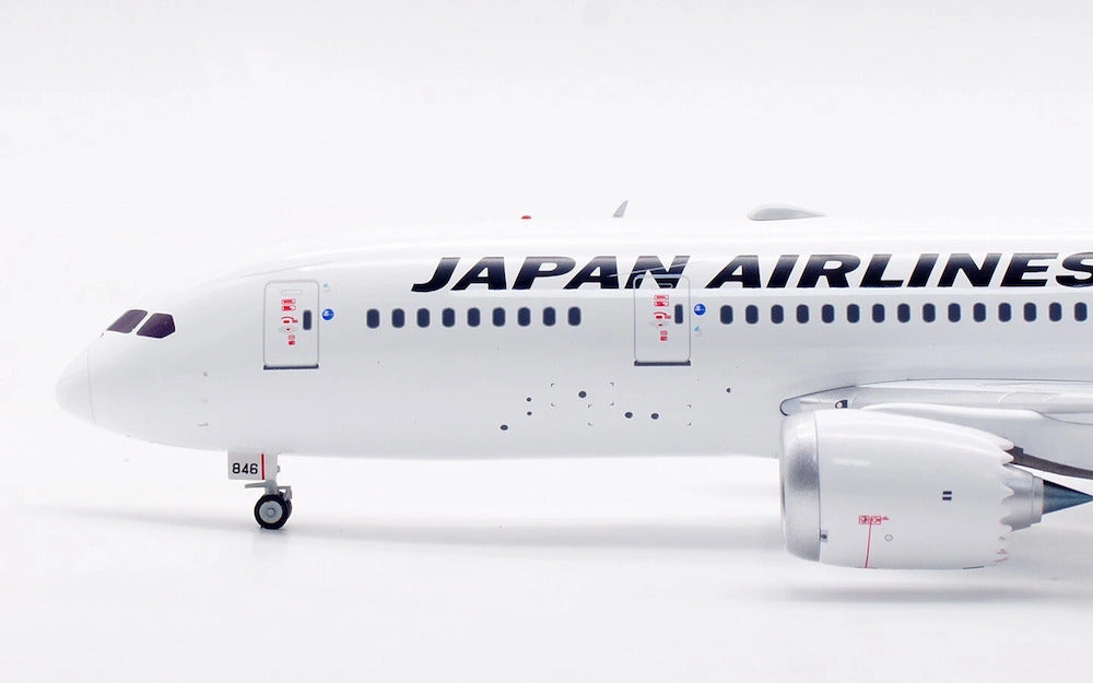 Japan Air Lines - JAL / Boeing 787-8 Dreamliner / JA846J / B-788-846 / 1:200 elaviadormodels