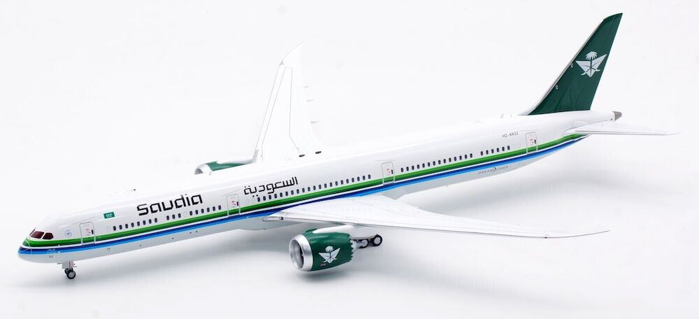 Saudia - Saudi Arabian Airlines / Boeing 787-10 / HZ-AR32 / B-78X-AR32 / 1:200 elaviadormodels