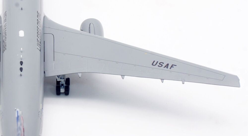 USA - Air Force / Boeing KC-46A Pegasus / 76064 / B-KC46-USAF / elaviadormodels