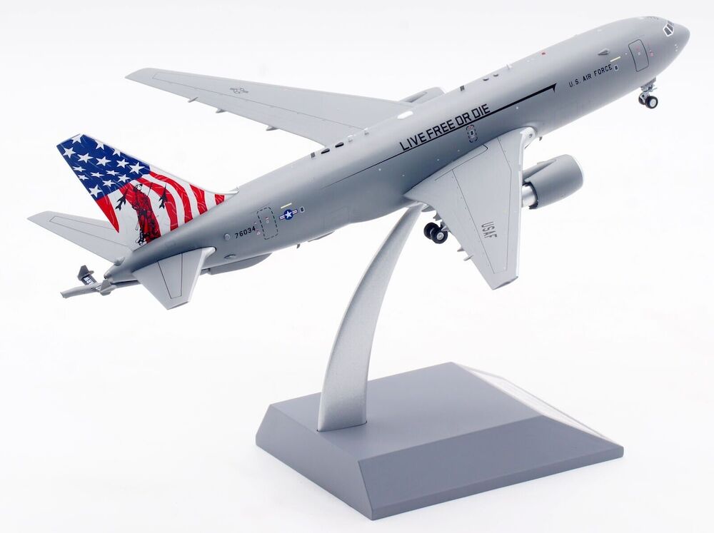 USA - Air Force / Boeing KC-46A Pegasus / 76064 / B-KC46-USAF / elaviadormodels