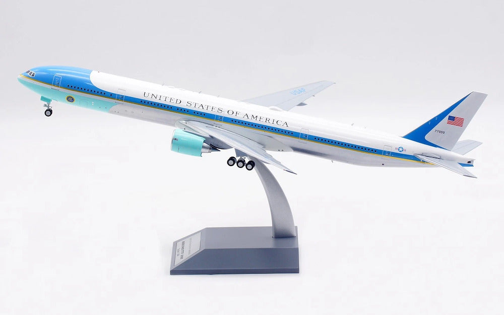 USAF - United States of America / Boeing 777-300 / B-USAF-773-01P / elaviadormodels