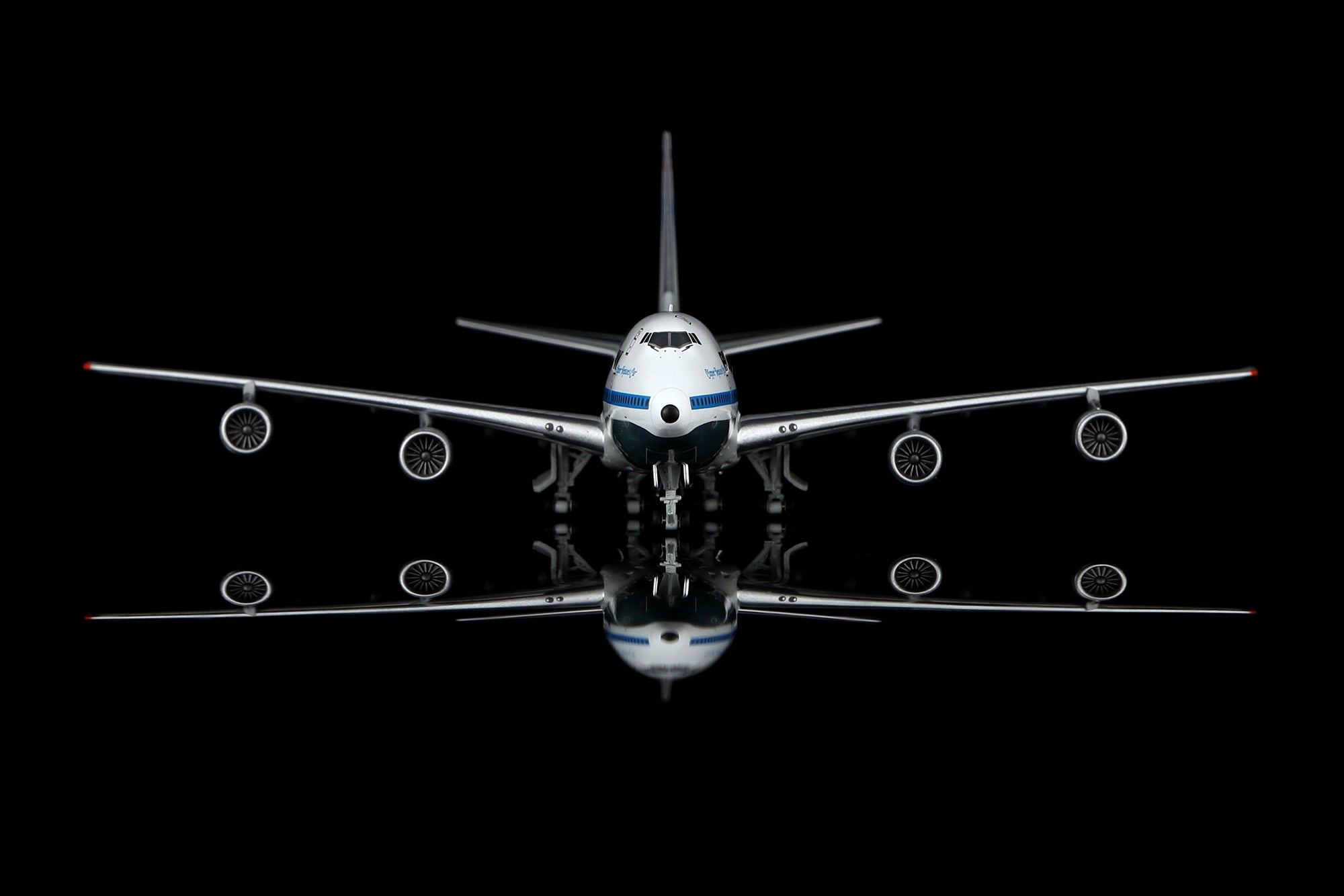 Pan Am / Boeing 747-100 / N742PA / B551411P / 1:400