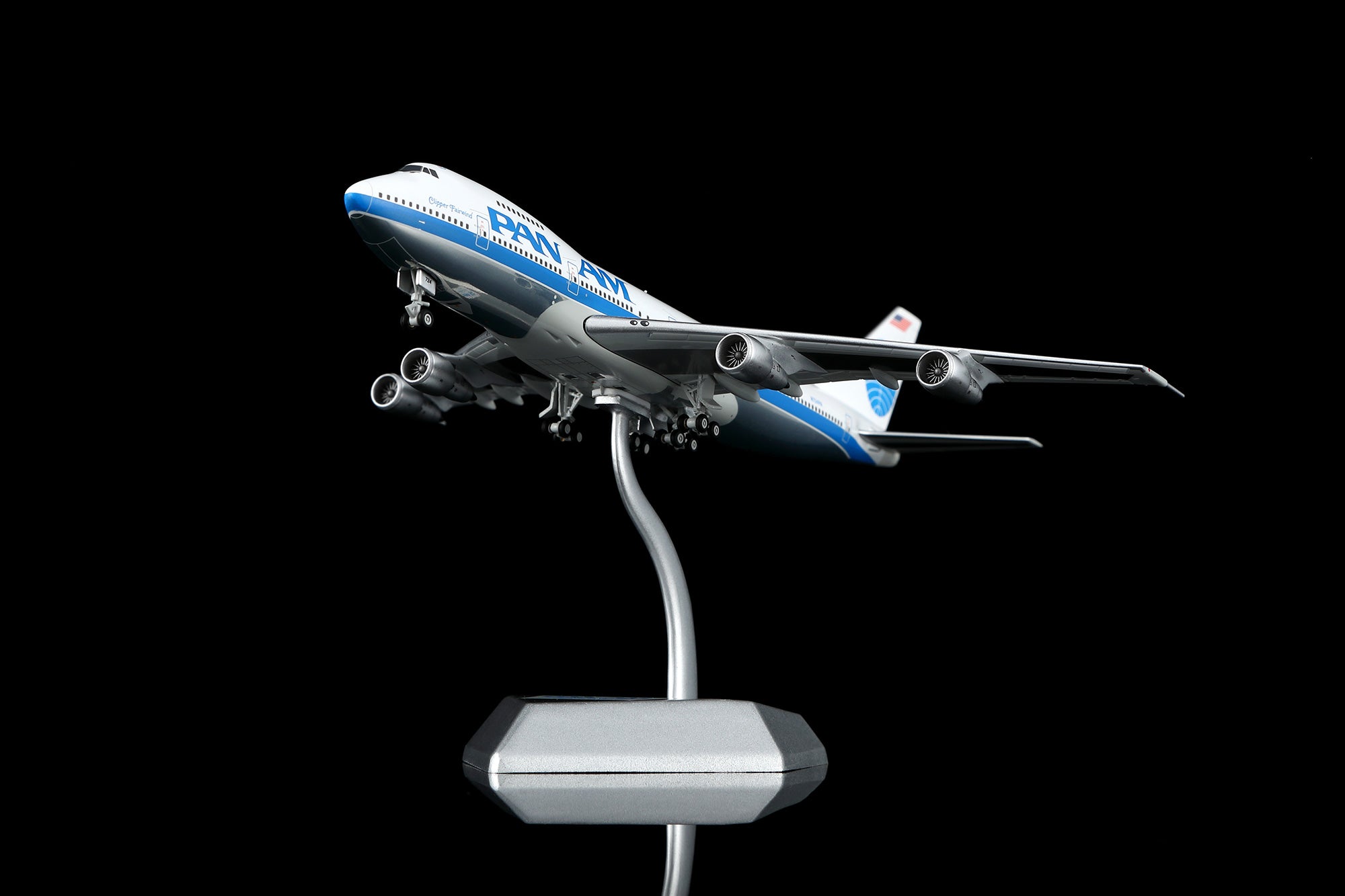 Pan Am / Boeing 747-200 / N724PA / B598202P / 1:400
