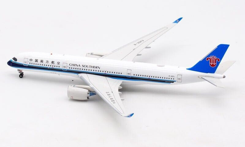 China Southern Airlines / Airbus A350-941 / B-30F9 / AV4127 / 1:400