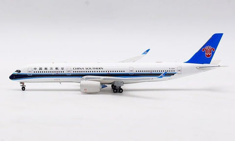 China Southern Airlines / Airbus A350-941 / B-30F9 / AV4127 / 1:400