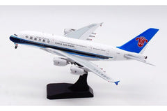 China Southern Airlines / Airbus A380-841 / B-6136 / AV4135 / 1:400 elaviadormodels