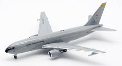 Colombia - Air Force / Boeing KC-767-2J6ER / FAC1202 / JP60-762-FAC1202 / 1:200 elaviadormodels