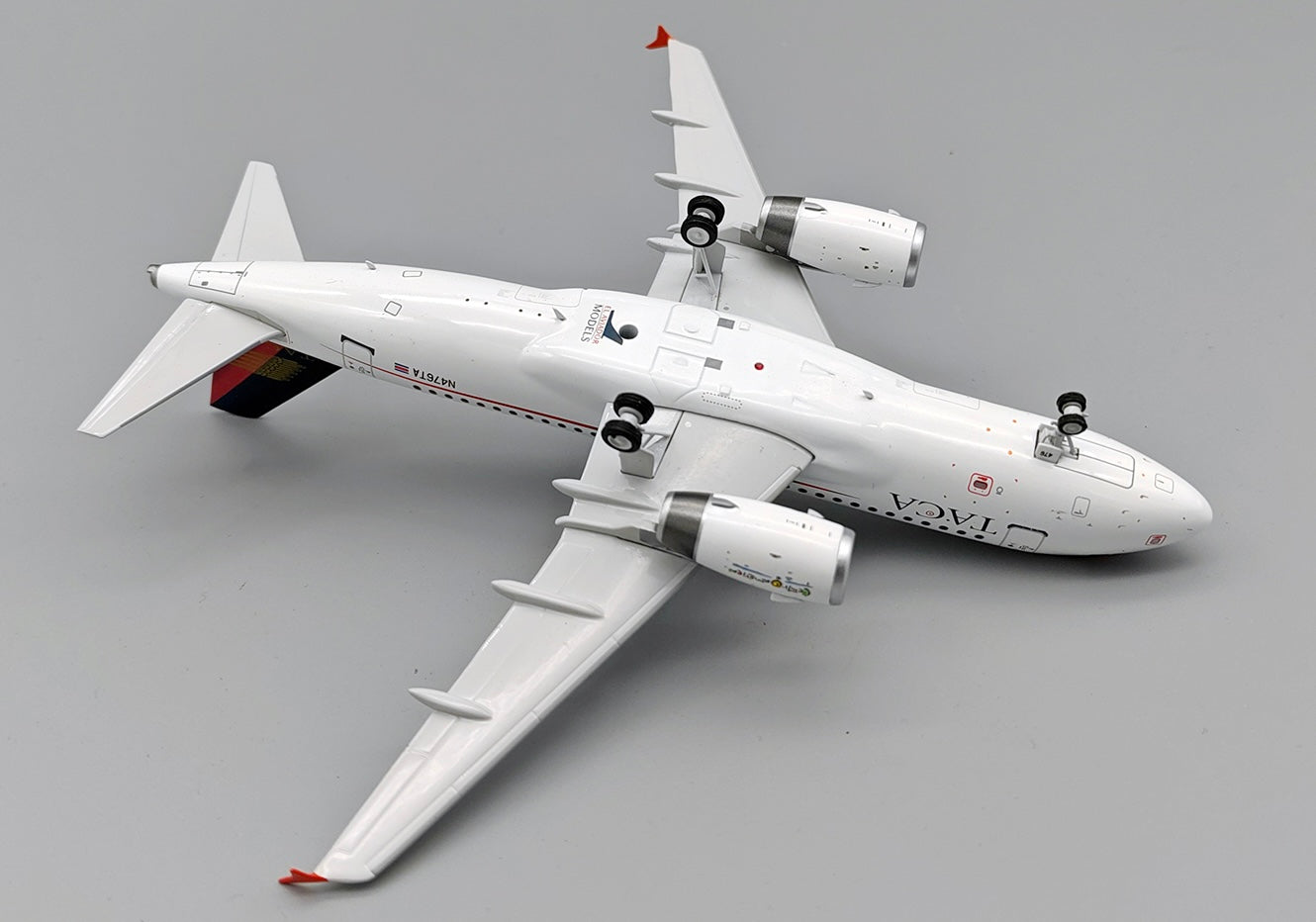 Taca / Airbus A319 / N476TA / EAV-A319-476 / 1:200