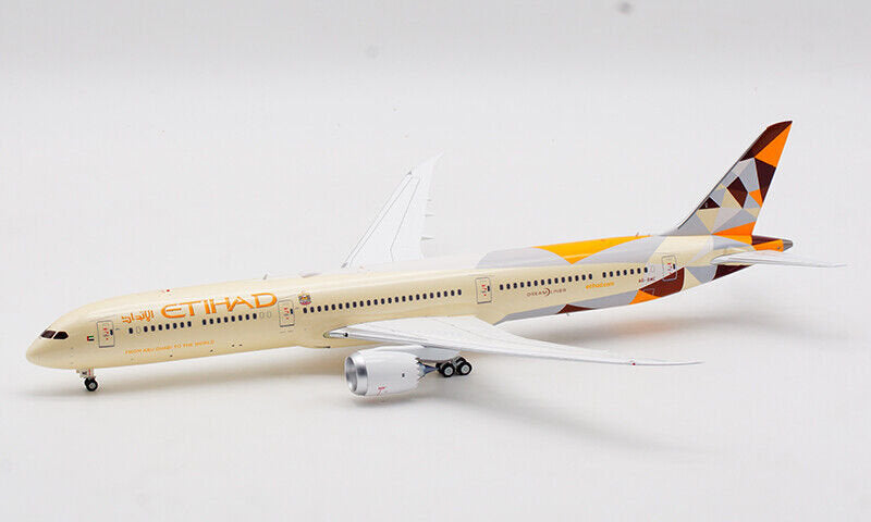 Etihad Airways / Boeing 787-10 / A6-BME / IF78XEY1220 / 1:200 elaviadormodels