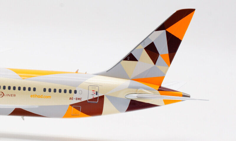 Etihad Airways / Boeing 787-10 / A6-BME / IF78XEY1220 / 1:200