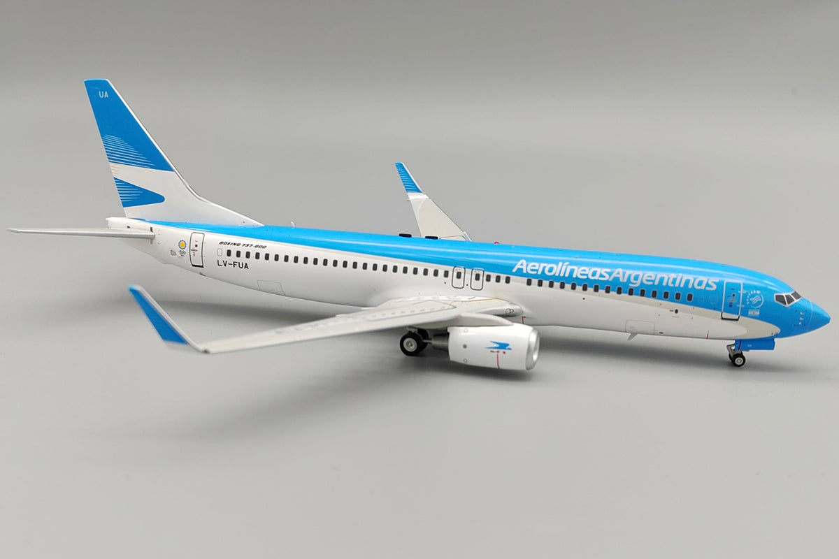 Aerolineas Argentinas / Boeing B737-800 / LV-FUA / EAVFUA / 1:200 elaviadormodels