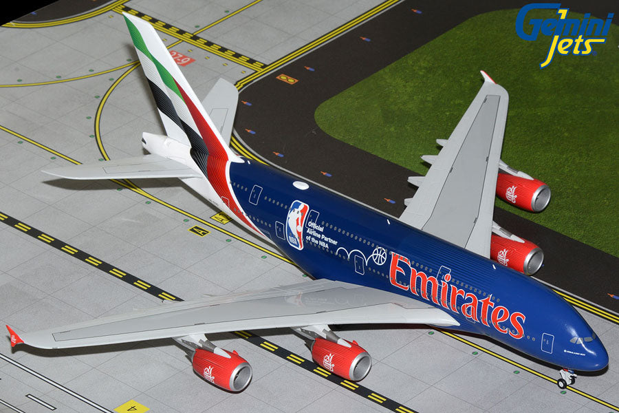 Emirates (Official Airline Partner of the NBA) / Airbus A380 / A6-EOD / G2UAE1346 / 1:200