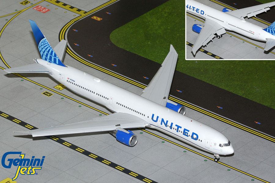 United Airlines / Boeing 767-400ER (Flaps Down) / N76064 / G2UAL1445F / 1:200