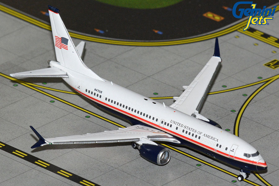 U.S. Air Force / Boeing 737 MAX 8 BBJ / N471US / GJAFO2420 / 1:400