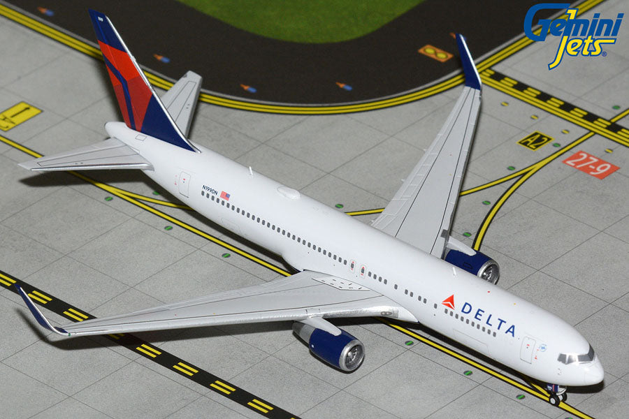 Delta Airlines / Boeing B767-300ER / N199DN / GJDAL2363 / 1:400