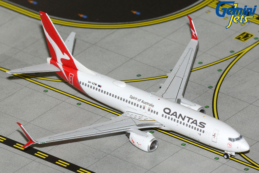 Qantas Airways / Boeing 737-800 / VH-VZW / GJQFA2371 / elaviadormodels