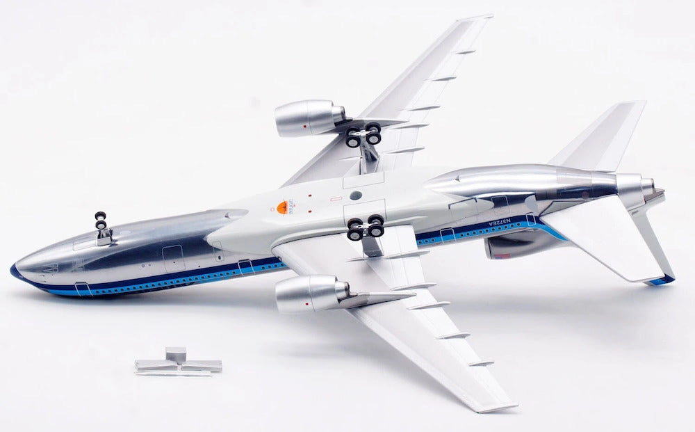 Air America / Lockheed L-1011-385-1 TriStar 1 / N372EA / IF1011372P / elaviadormodels