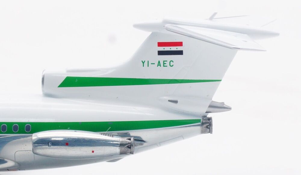 Iraqi Airways / Trident 1E / YI-AEC / IF121EIA1023P / 1:200 elaviadormodels