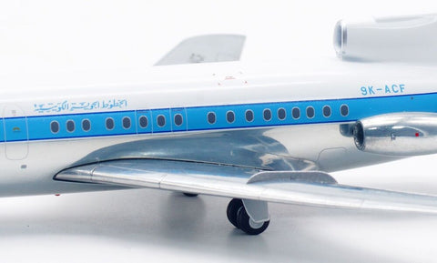Kuwait Airways /  Hawker Siddeley HS-121 Trident / 9K-ACF / IF121EKU0923P / 1:200 elaviadormodels
