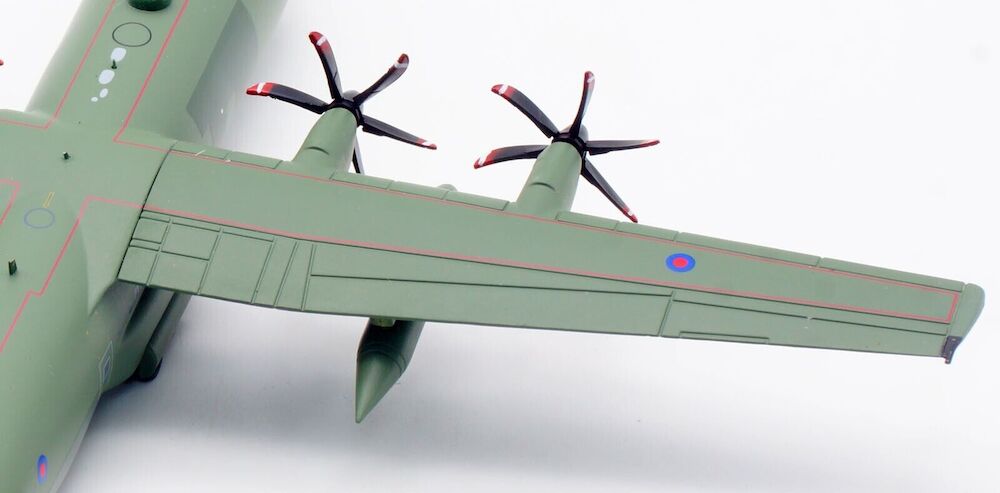 Royal Air Force / Lockheed Martin C-130J-30 Hercules C4 / ZH870 / IF130RAF870 / elaviadormodels