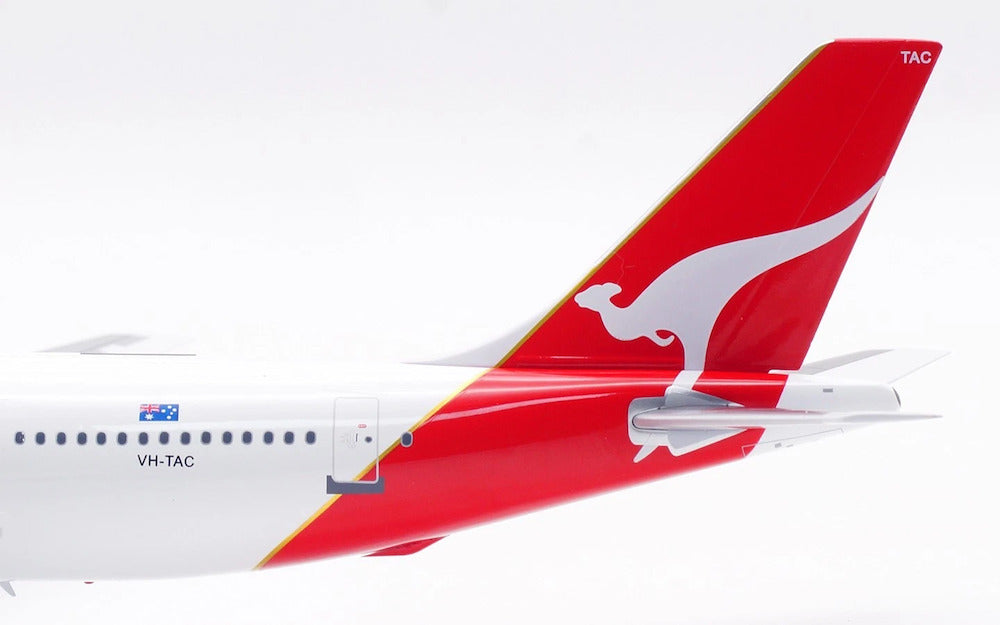 Qantas / Airbus A300B4-203 / VH-TAC / IF300QF1125 / elaviadormodels