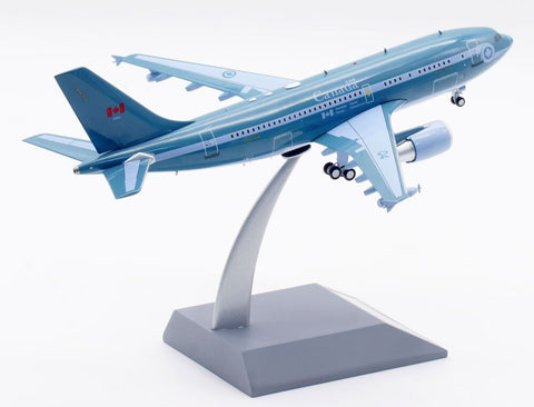 Canada - Air Force / Airbus CC-150 Polaris (A310-304(F)) / 15004 / IF310RCAF04 / 1:200 elaviadormodels
