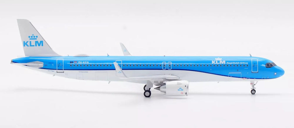 KLM Royal Dutch Airlines / Airbus A321-252NX / PH-AXA / IF321KL0824 / elaviadormodels