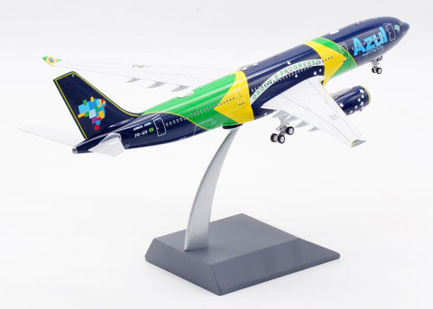 Azul - Linhas Aereas Brasileiras / Airbus A330-200 / PR-AIV / IF332AD0523 / 1:200