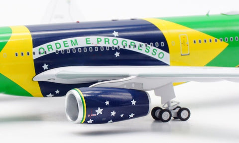 Azul - Linhas Aereas Brasileiras / Airbus A330-200 / PR-AIV / IF332AD0523 / 1:200