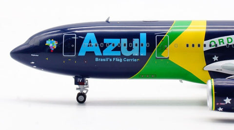 Azul - Linhas Aereas Brasileiras / Airbus A330-200 / PR-AIV / IF332AD0523 / 1:200