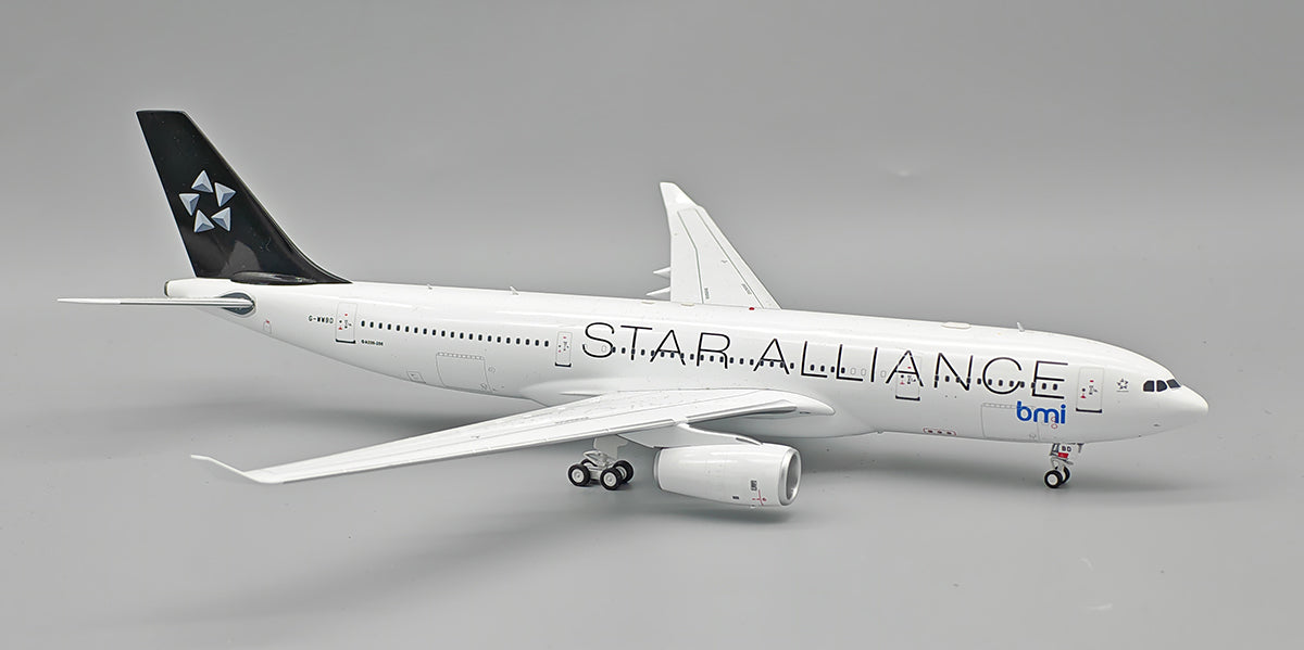 BMI British Midland (Star Alliance Livery) / Airbus A330-200 / G-WWBD / IF332BMWBD / 1:200