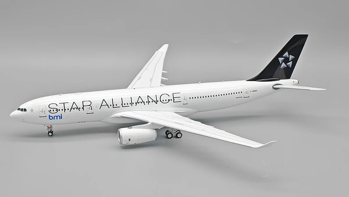 BMI British Midland (Star Alliance Livery) / Airbus A330-200 / G-WWBD / IF332BMWBD / 1:200