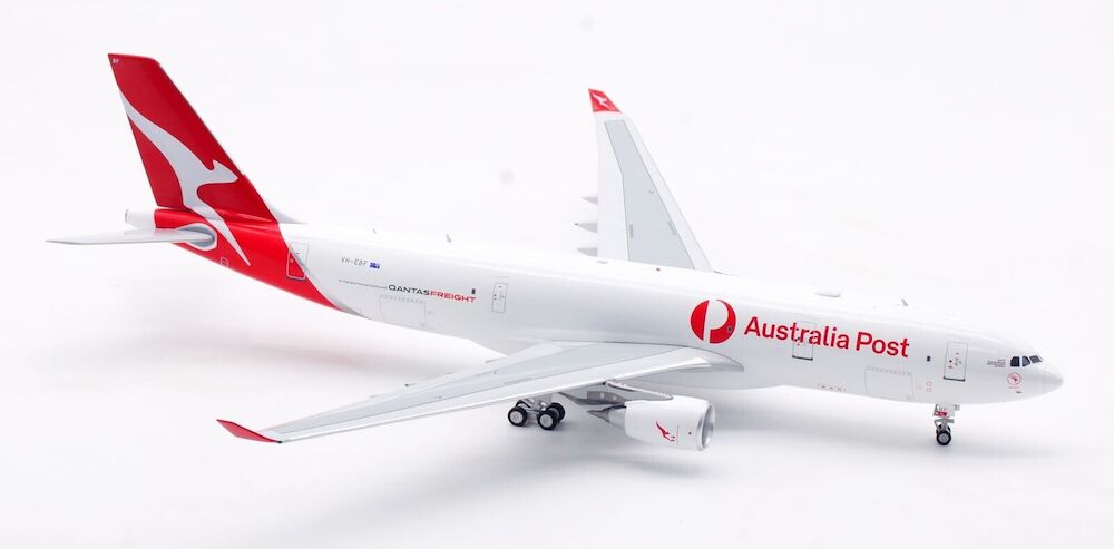 Qantas Freight (Australia Post) / Airbus A330-200 (P2F) / VH-EBF / IF332QF0124 / elaviadormodels