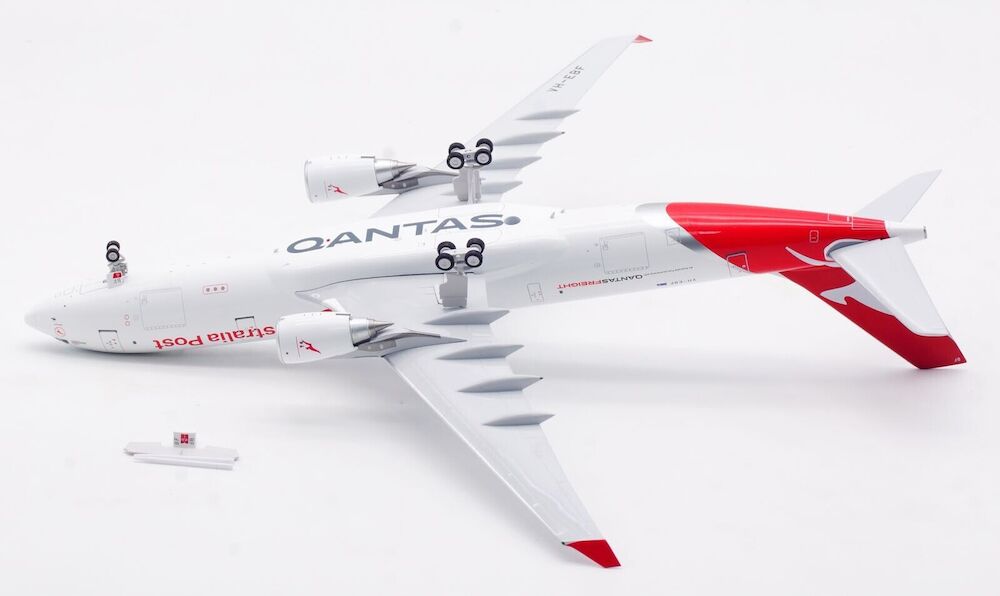 Qantas Freight (Australia Post) / Airbus A330-200 (P2F) / VH-EBF / IF332QF0124 / elaviadormodels